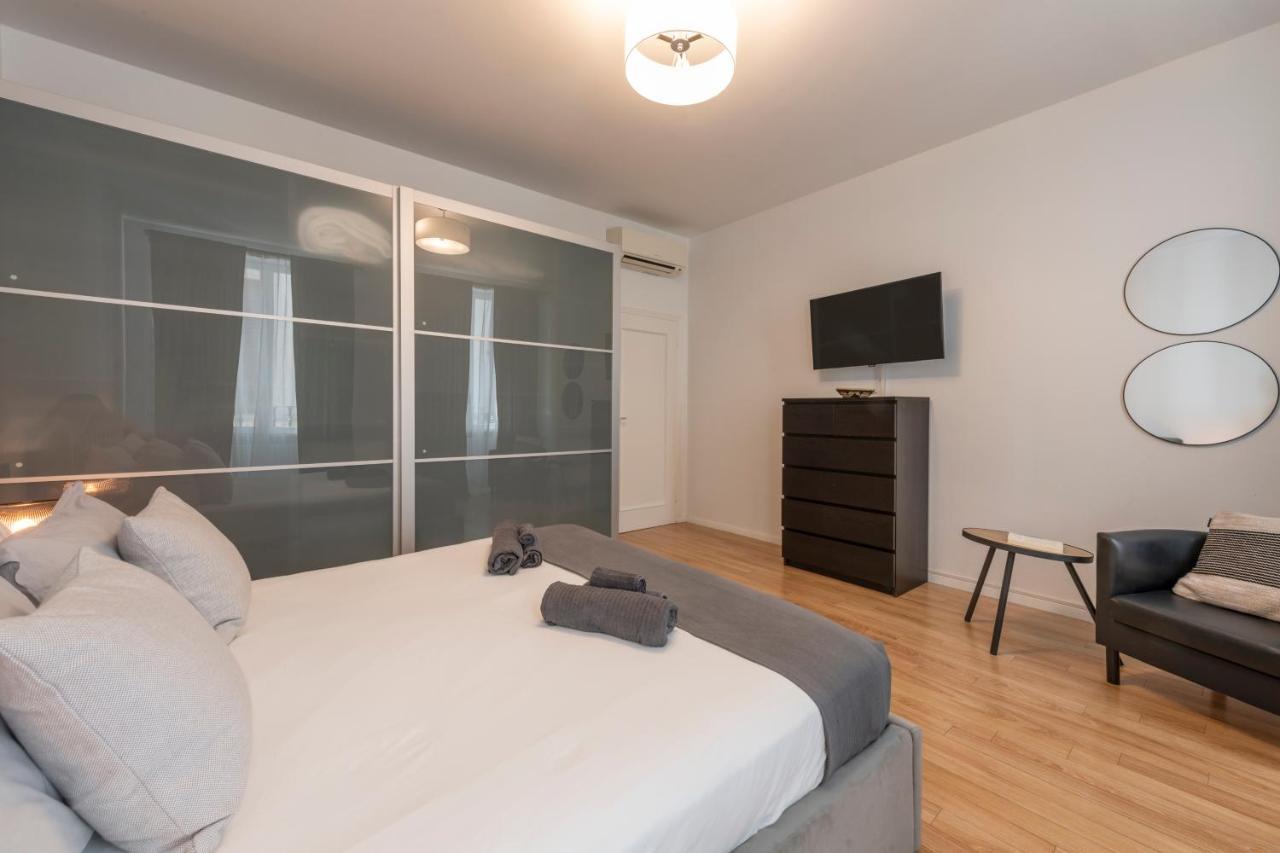 Boutique Apartment Porta Duomo, Close To The Lake! Como Eksteriør billede